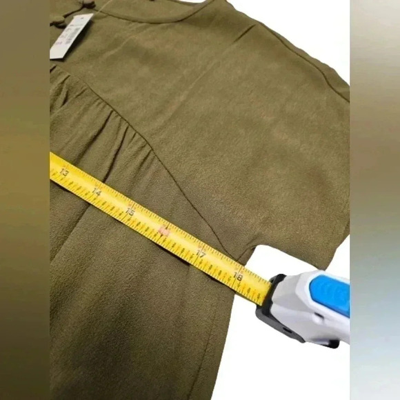 Madewell Shirred Easy Dress in Desert Moss Green - Picture 9 of 13